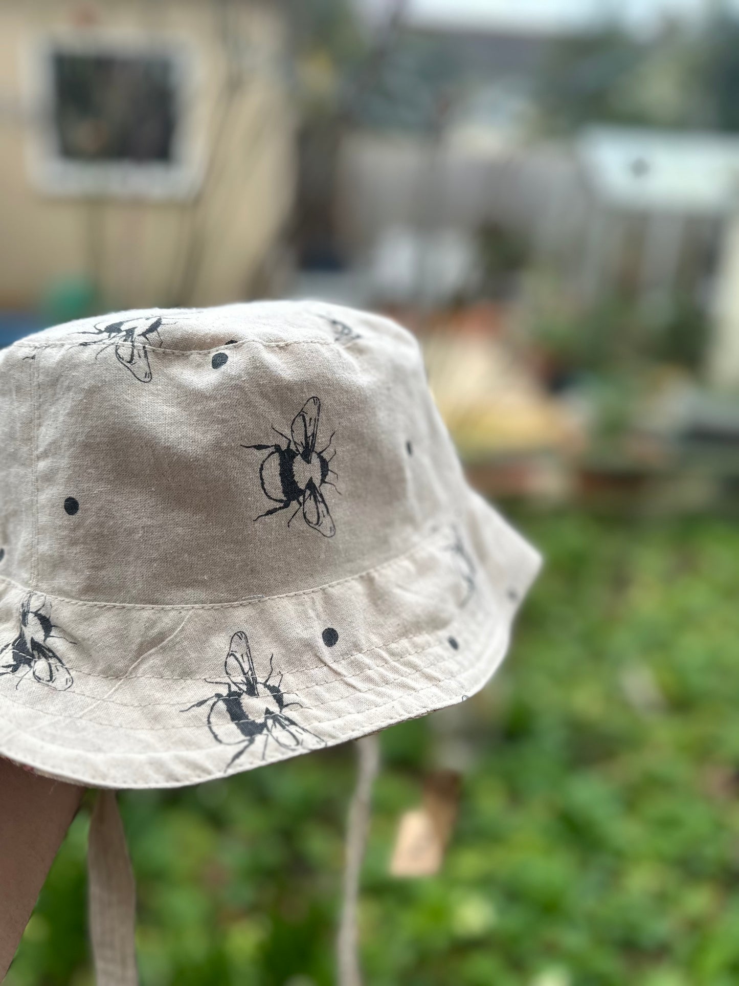 TRWKS The BeeKeeper