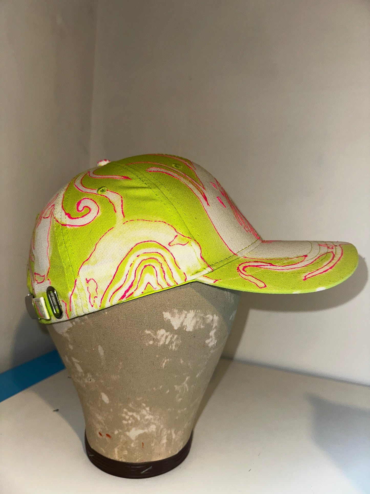 TRWKS Sour Shock Cap 01